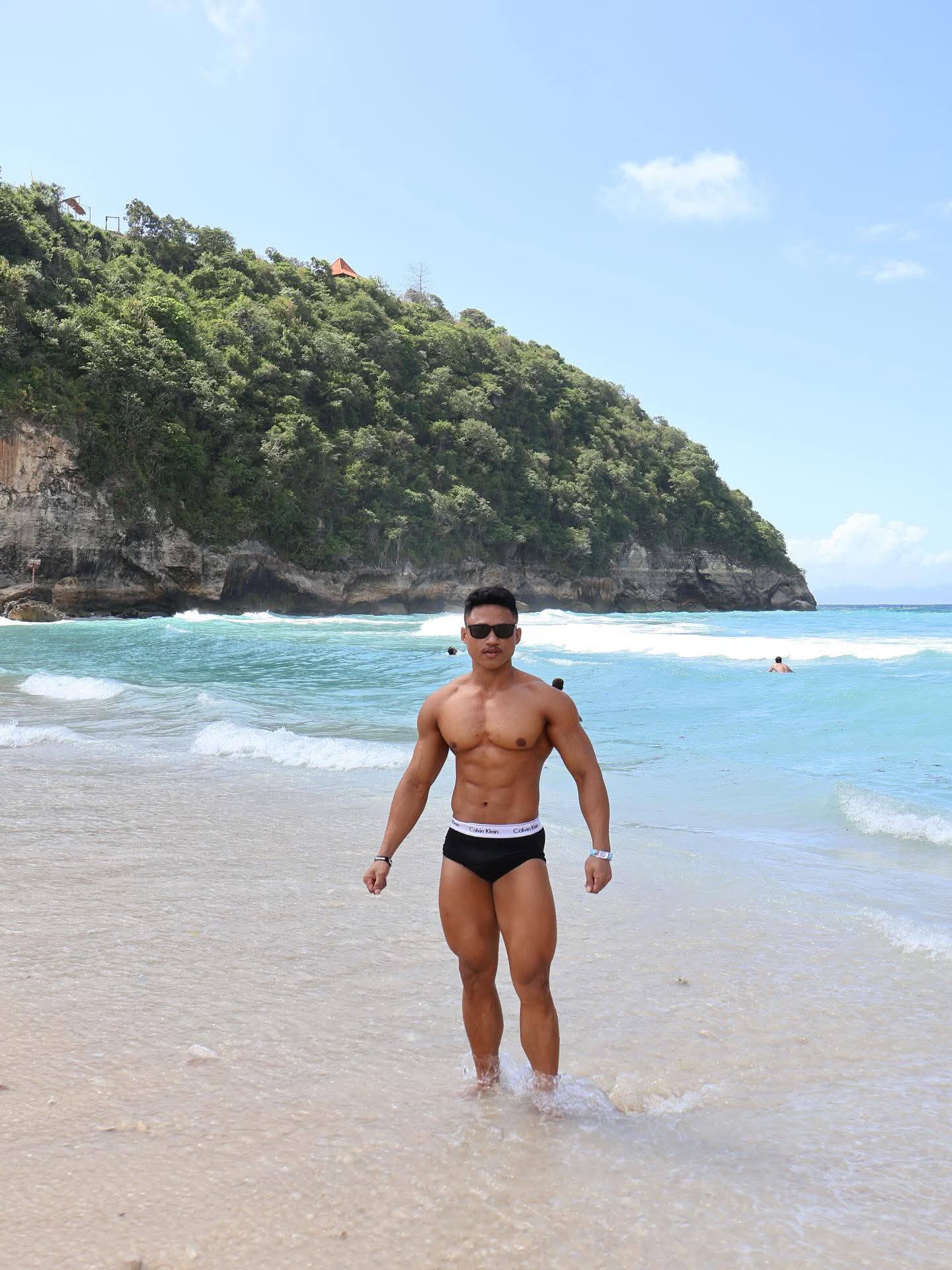 Billy Tan — Full Frame