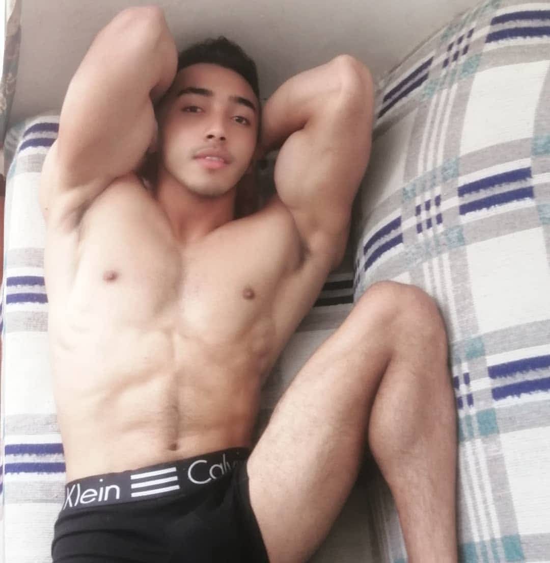 Gregory Fernandez: Lajang, Bogotá, dan Tubuh yang Tidak Meminta Maaf — Gallery image 2