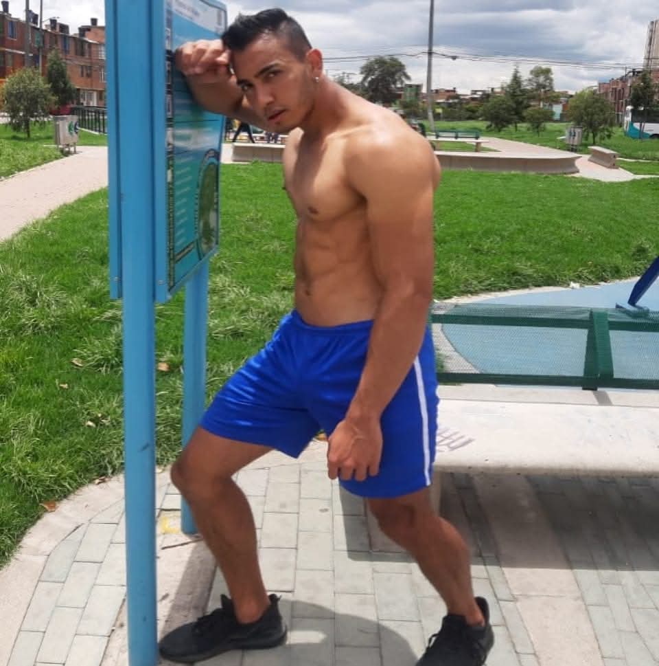 Gregory Fernandez: Lajang, Bogotá, dan Tubuh yang Tidak Meminta Maaf — Gallery image 5